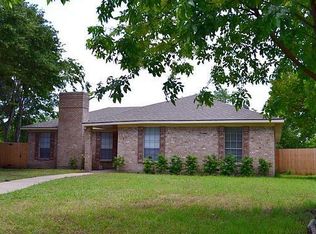 6966 Hunnicut Ct, Dallas, TX 75227