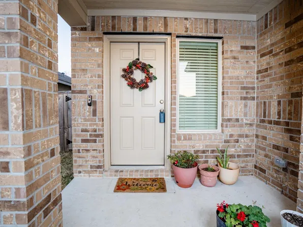 1511 Las Cuevas Dr, Conroe, TX 77301