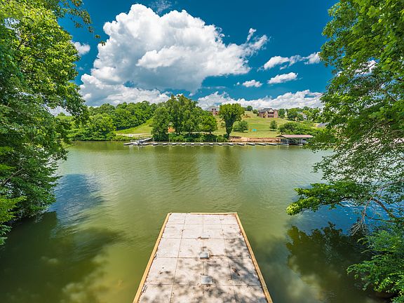 5th image of 7502 Rivertrace Blvd