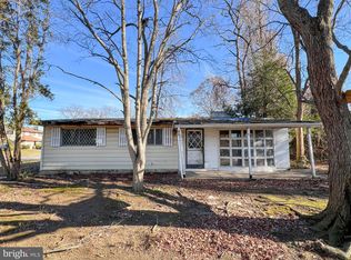 4 Martell Rd, Newark, DE 19713