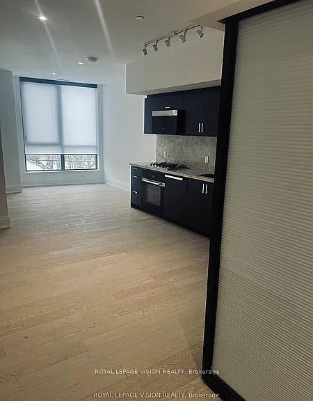 505 Glencairn Ave #211 — Photo 3