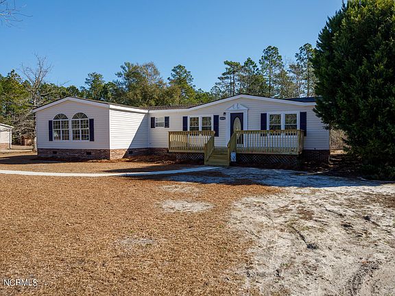 2nd image of 4884 Grinders Way NE