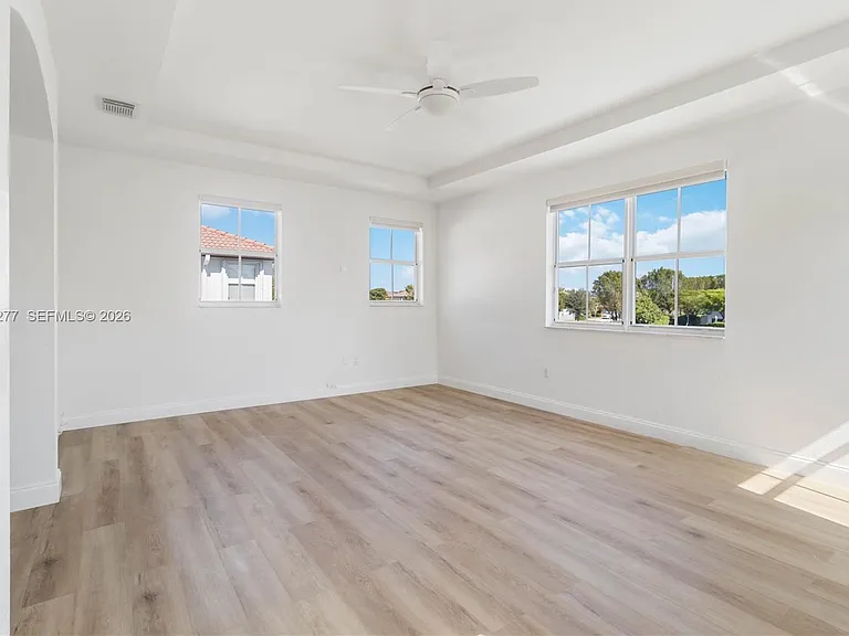 8551 NW 110th Ave — Photo 28