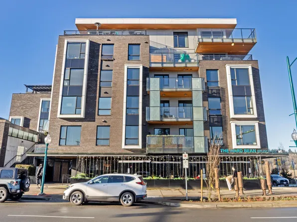 83 Moody St #406, Pt Moody, BC V3H 2P5