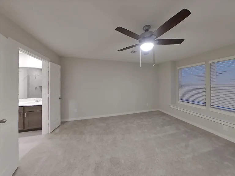 22705 Terrazzo Dr — Photo 7