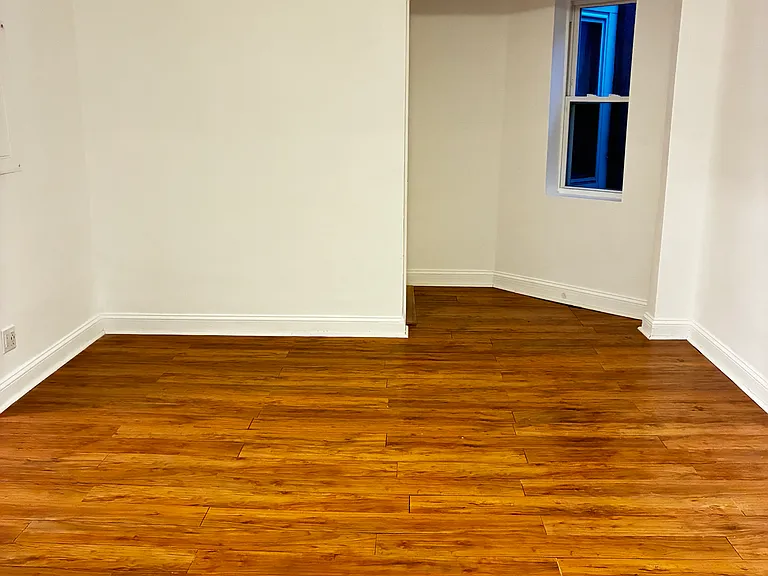 73 Wolcott Ter #2R — Photo 3