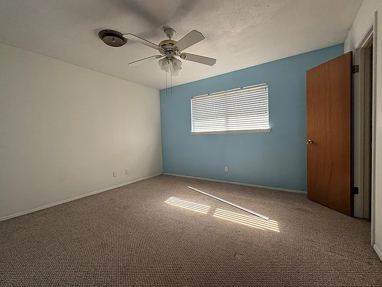 3219 Tanglewood Dr — Photo 8