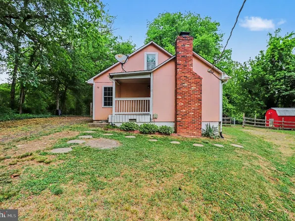 50 Cleek Ln, Fredericksburg, VA 22405