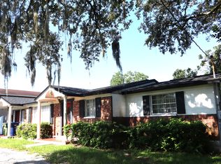 11404 N 52nd St, Tampa, FL 33617