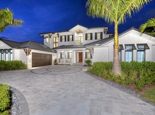 623 Binnacle Dr, Naples, FL 34103