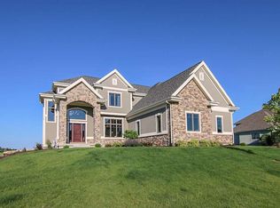 641 Rinpoche Ln, Oregon, WI 53575