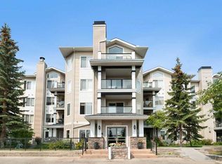 369 E Rocky Vista Park NW #422, Calgary, AB T3G 5K7