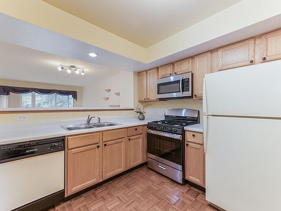5th image of 1608 Orchard Ave