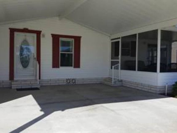 2nd image of 3835 Arrowwood Dr