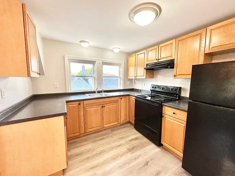 40 Morgan St #2 — Photo 7