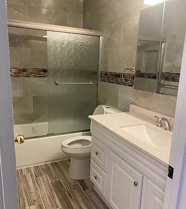 5th image of 149 24th St #2