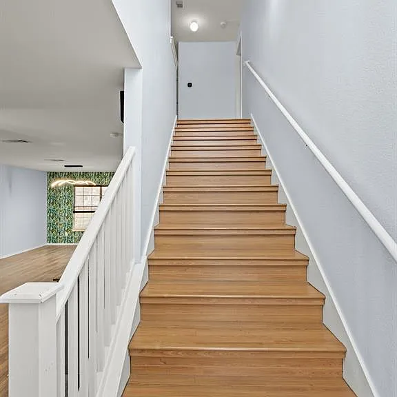2411 Lavendale Ct — Photo 13