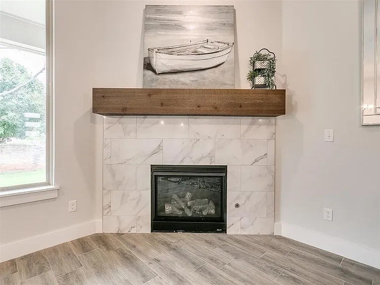 11500 Fairways Ave — Photo 15