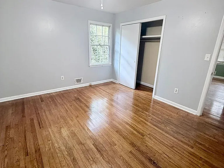 245 Milledge Hts — Photo 12
