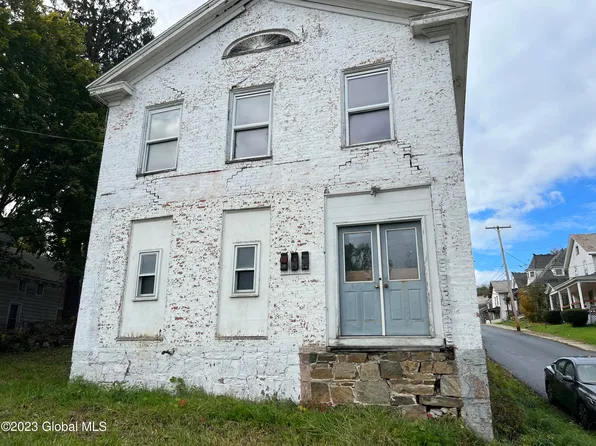 100 Broadway, Whitehall, NY 12887