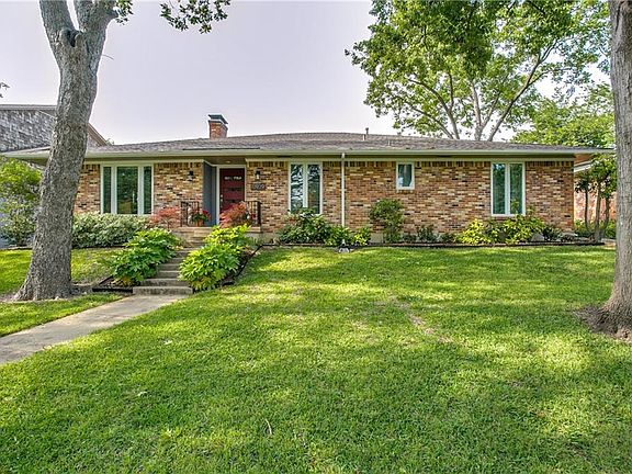 2nd image of 10939 Scotsmeadow Dr