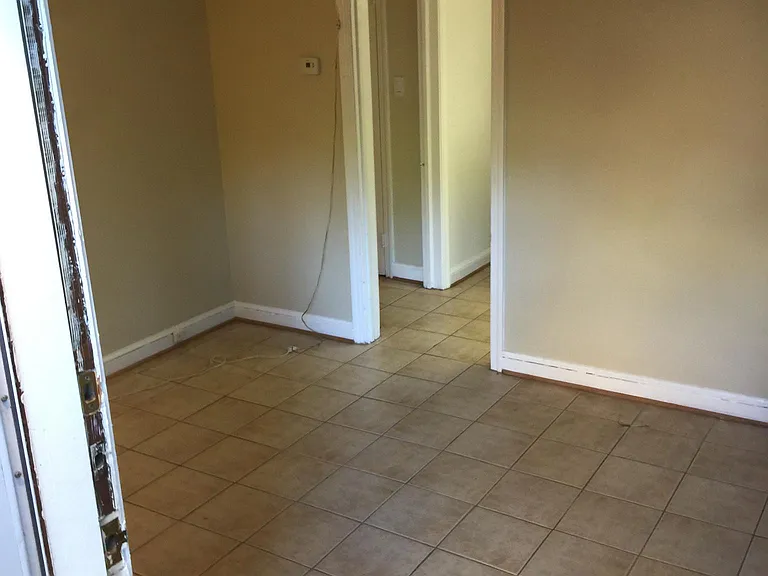 810 Jackson Ave #B — Photo 10