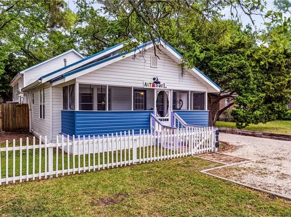 816 Cadillac Ave, Dauphin Island, AL 36528