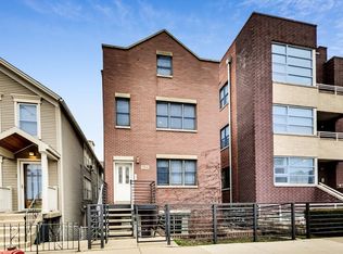 1504 W Augusta Blvd APT 3, Chicago, IL 60642