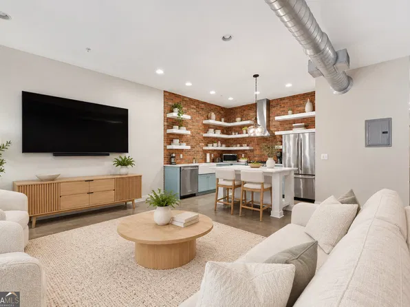680 Greenwood Ave NE APT 209, Atlanta, GA 30306