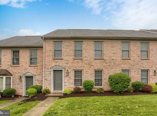 205 Saddle Ridge Dr, Harrisburg, PA 17110