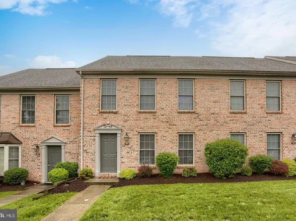 205 Saddle Ridge Dr, Harrisburg, PA 17110