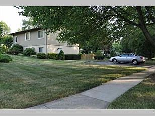 1st image of 1011 Charlton Pl