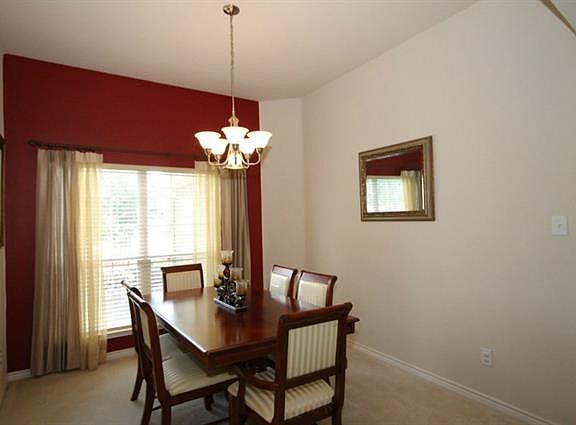 2nd image of 2851 Cobblestone Dr