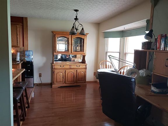 4th image of 4324 Okeechobee Ct
