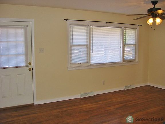 4th image of 318 Lasalle Dr