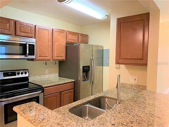 2nd image of 3823 Bay Club Cir Unit 103