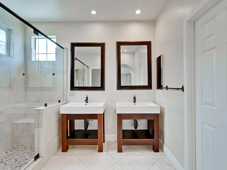 1907 Fumia Pl — Photo 42