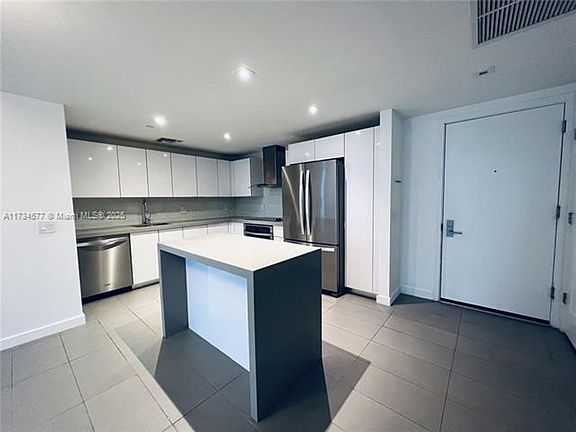2nd image of 1600 NE 1st Ave APT 1208