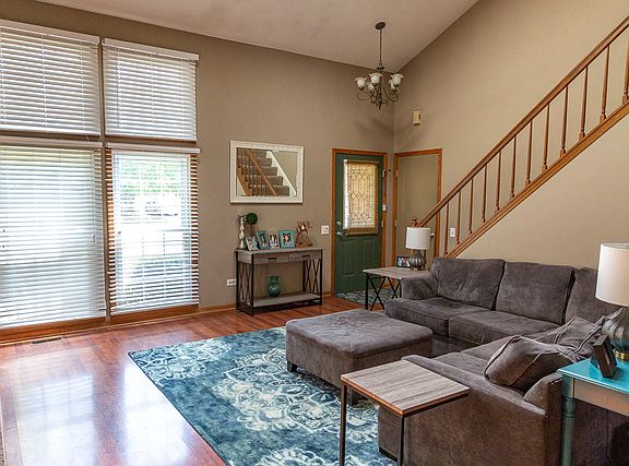 4th image of 14760 Lakeview Dr