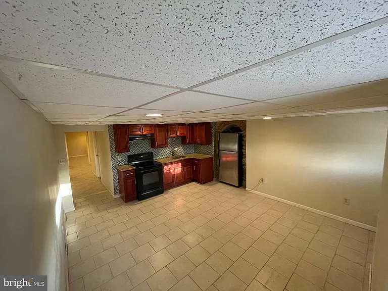4446 Fleming St #GL — Photo 2