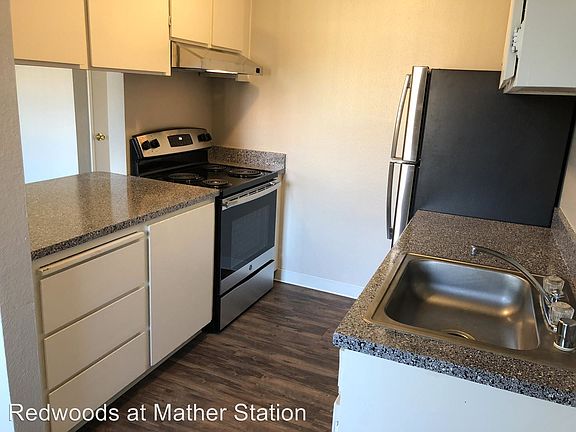 3rd image of 2864 La Loma Dr APT 64