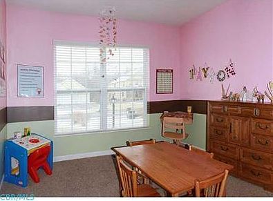 4th image of 5063 Normandy Dr