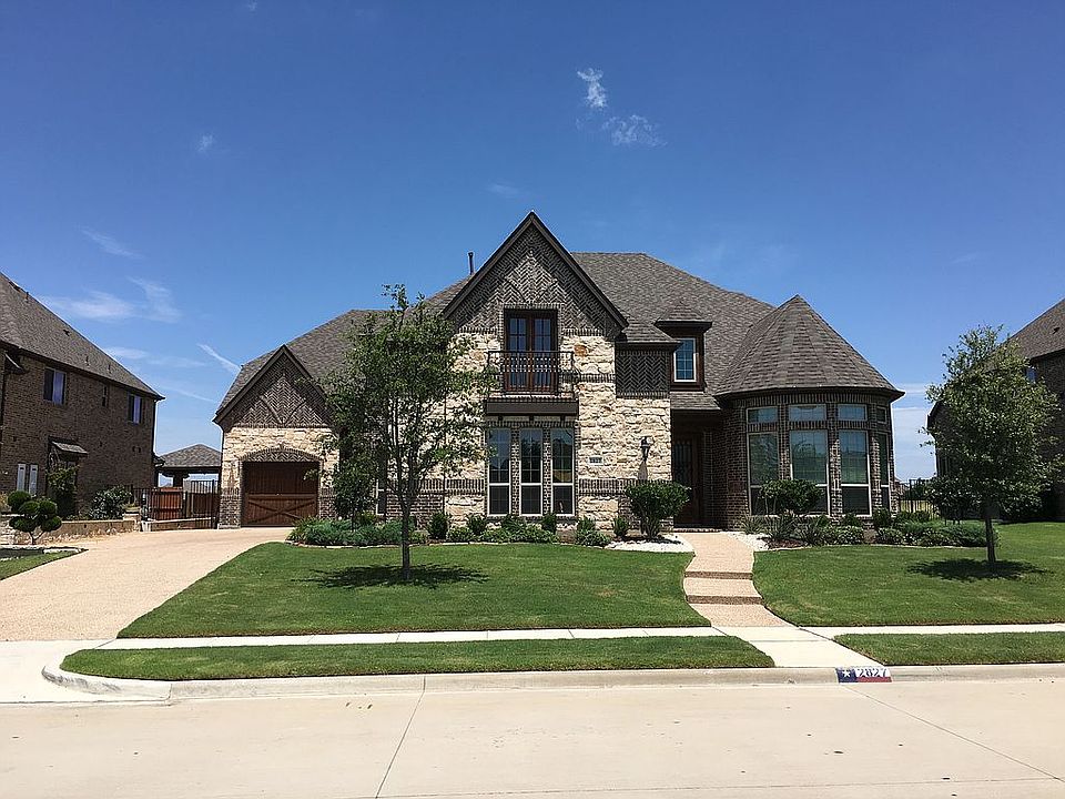 1st image of 2827 Castlereach St