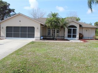 182 Fairway Rd, Rotonda West, FL 33947