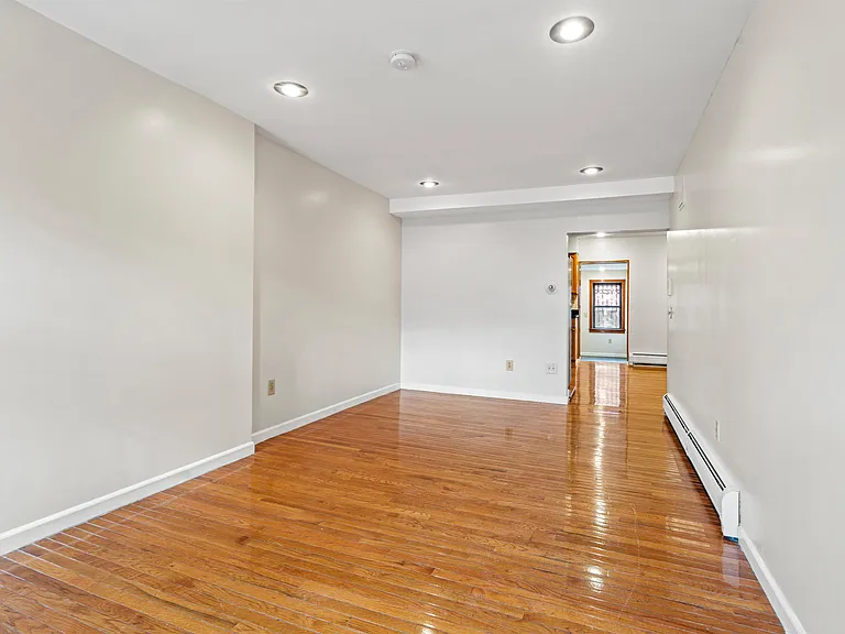 800 Ocean Ave #1 — Photo 6