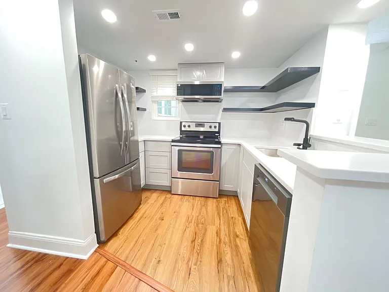 14009 Vista Dr #31A — Photo 11