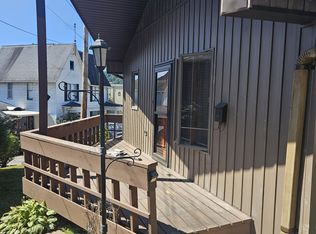 119 Buffalo St APT A, Freeport, PA 16229