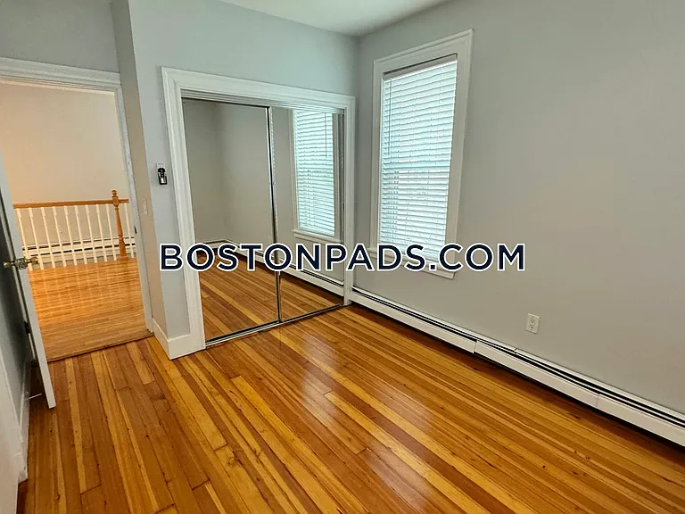 24 Farrington Ave #1 — Photo 5
