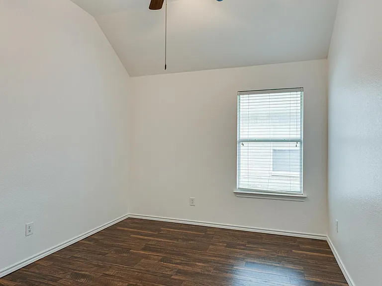 4725 Bristol Trace Trl — Photo 24