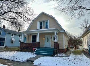 921 Cottage Ave, Fort Wayne, IN 46807